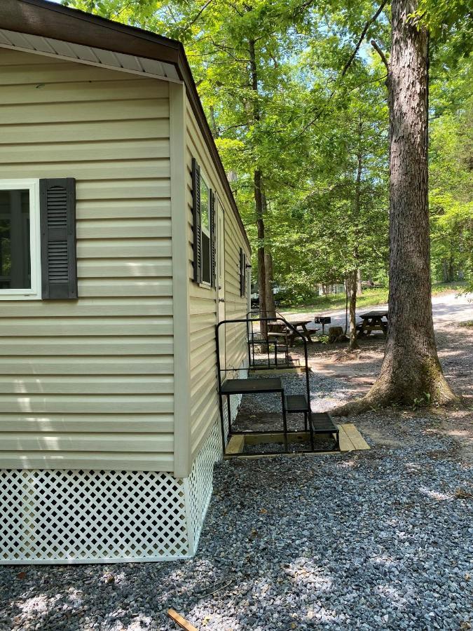 The Vintage Rv'S At Wilderness Presidential Camp Resort By Tripforth Spotsylvania Buitenkant foto